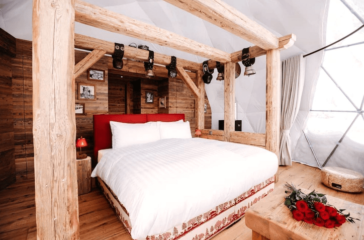 Stunning Dome with a Private Sauna for a Glamping Getaway in the Alps of Switzerland