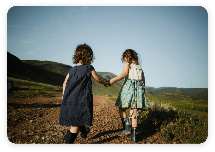 Image filles jouant